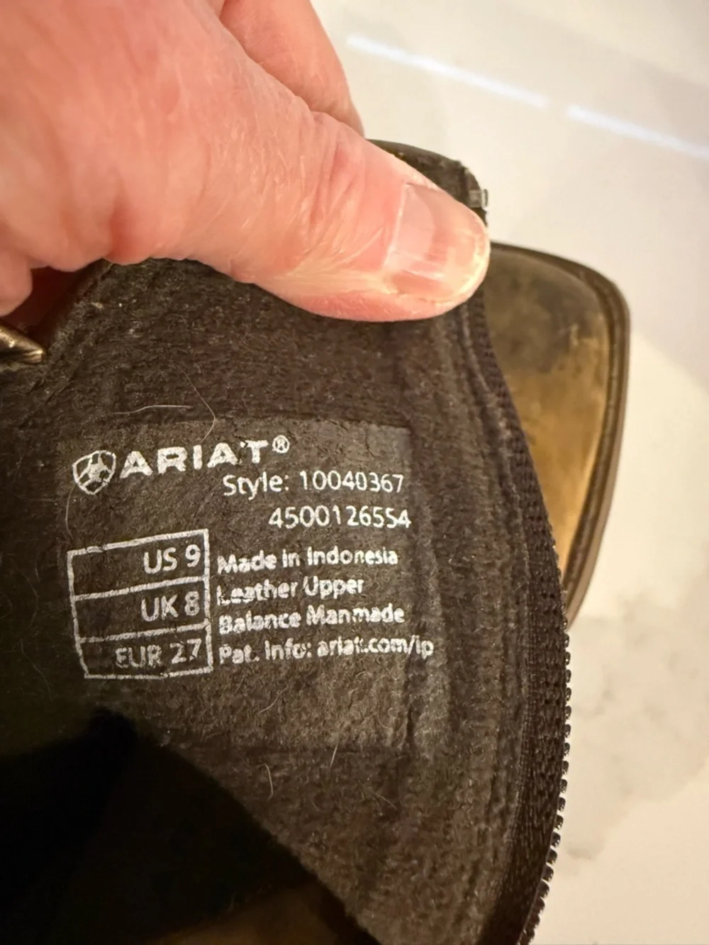 Ariat Brown Leather Western Pull-On Work Boot Kids size 9